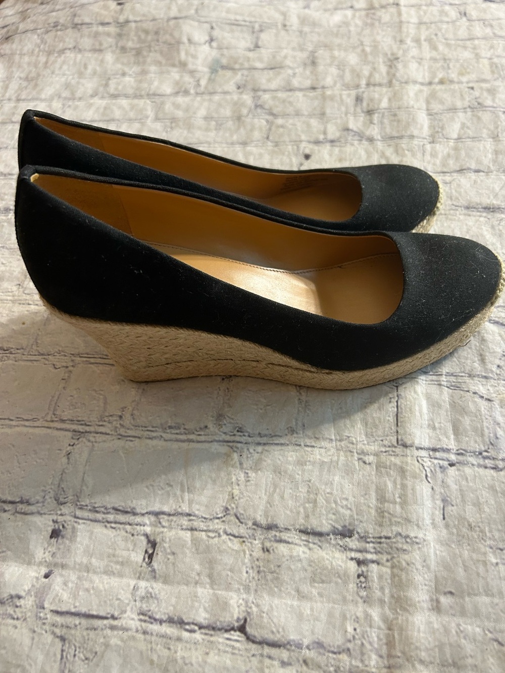 J.CREW FACTORY BLACK CANVAS NATURAL COLOR WEDGE ESPADRILLE SLIPON HEELS SIZE 9
